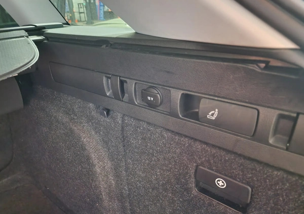Skoda Superb cena 70900 przebieg: 198445, rok produkcji 2016 z Warszawa małe 781